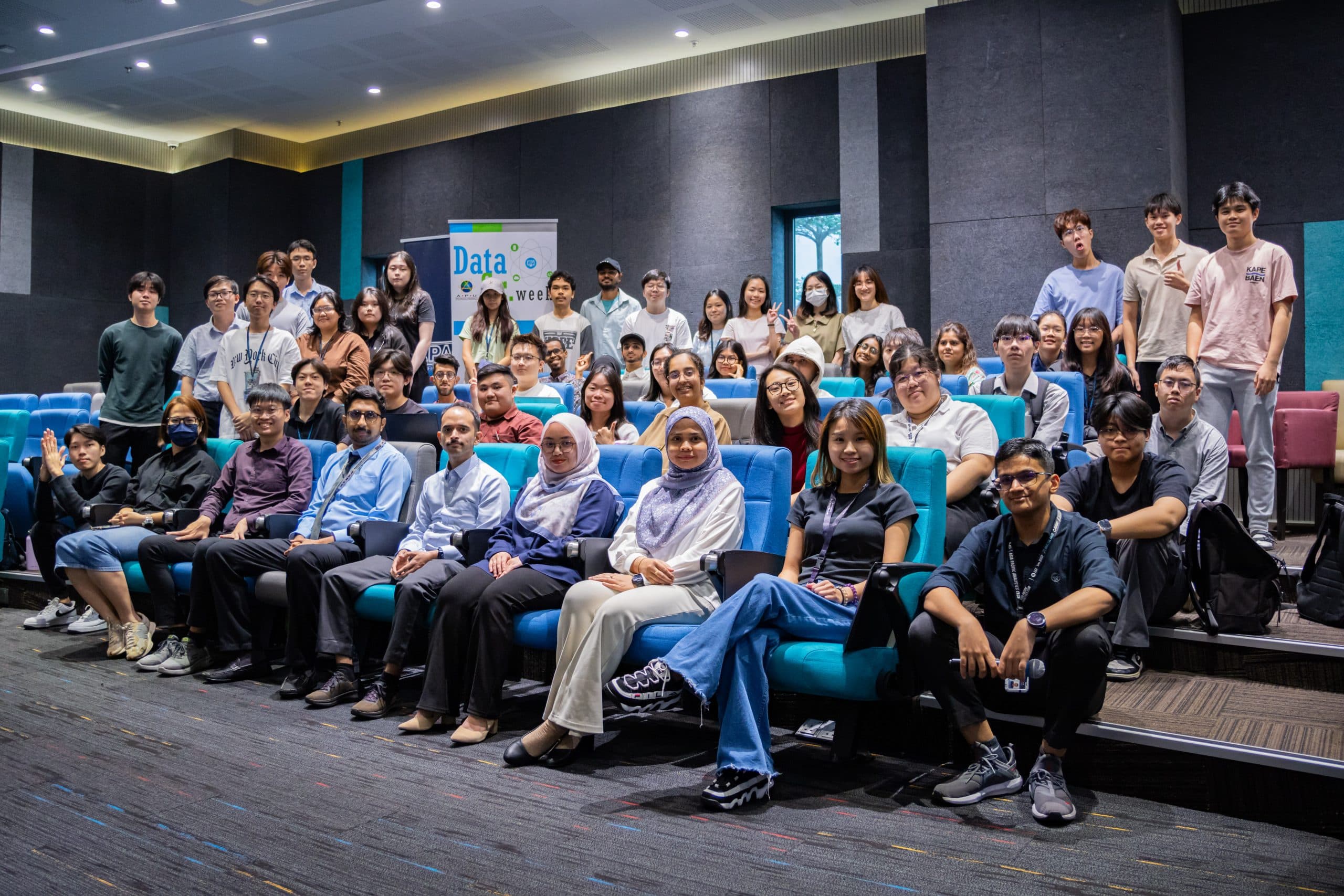 DSW event moment